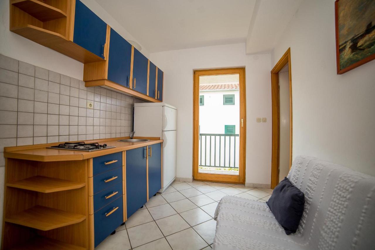 Apartments Grulovic Срима Экстерьер фото
