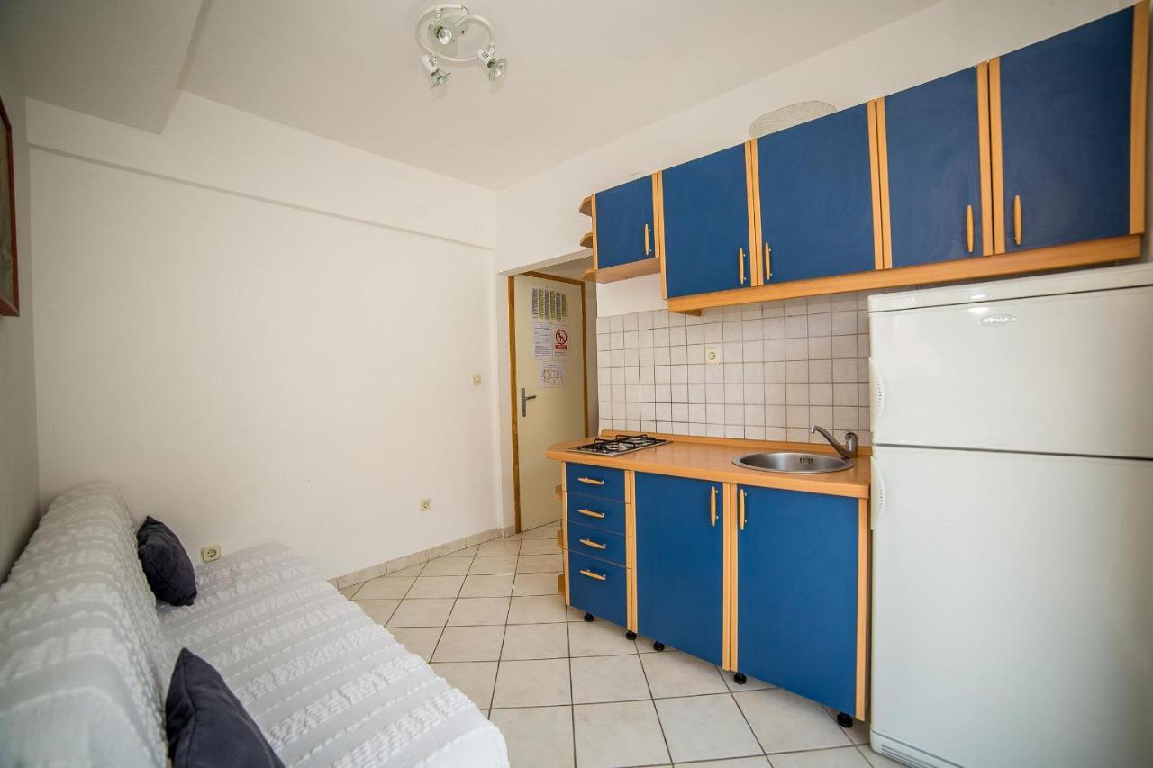 Apartments Grulovic Срима Экстерьер фото