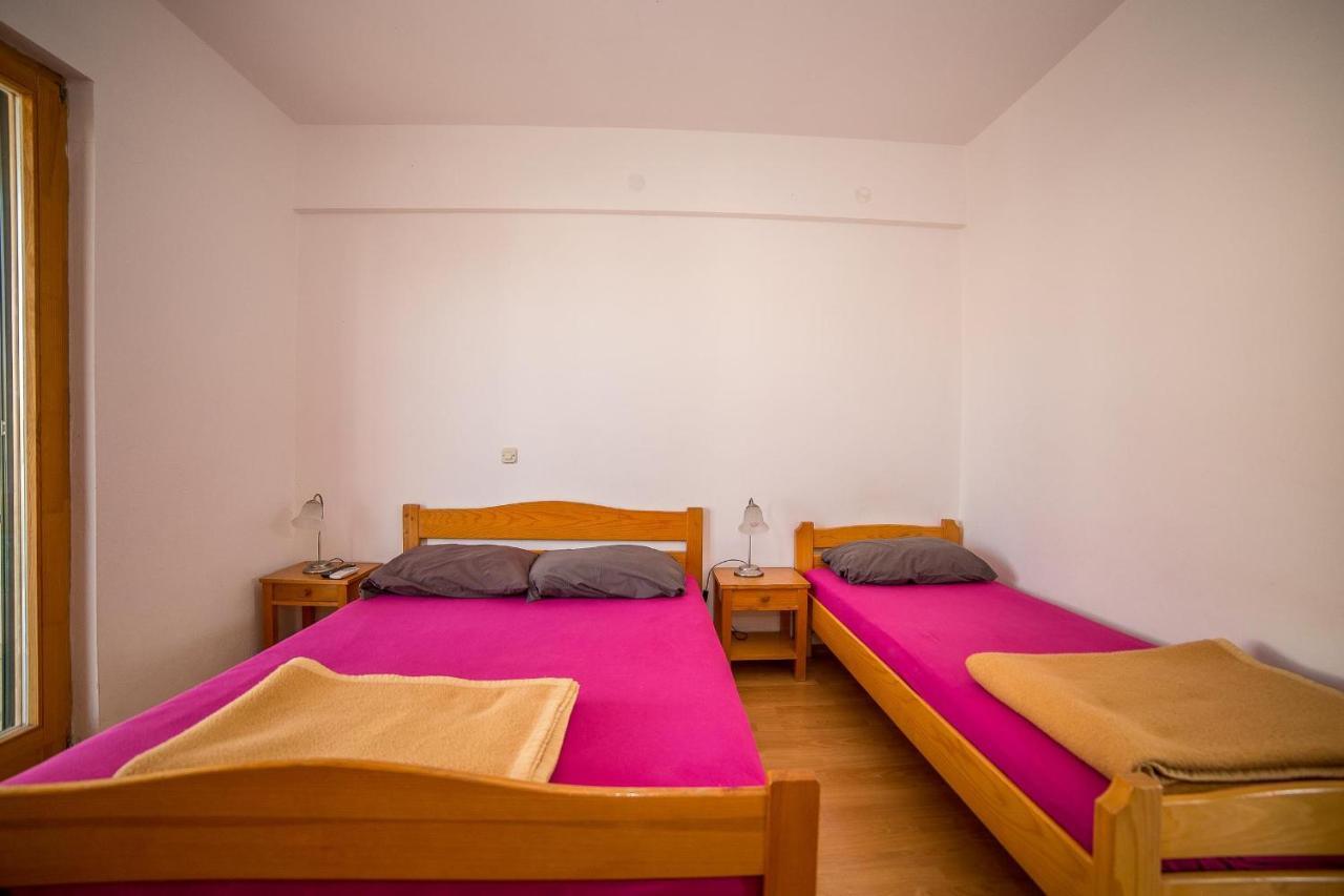 Apartments Grulovic Срима Экстерьер фото
