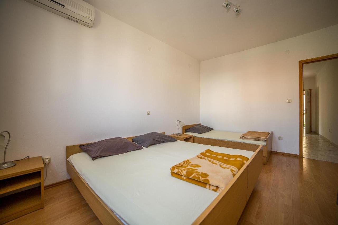 Apartments Grulovic Срима Экстерьер фото